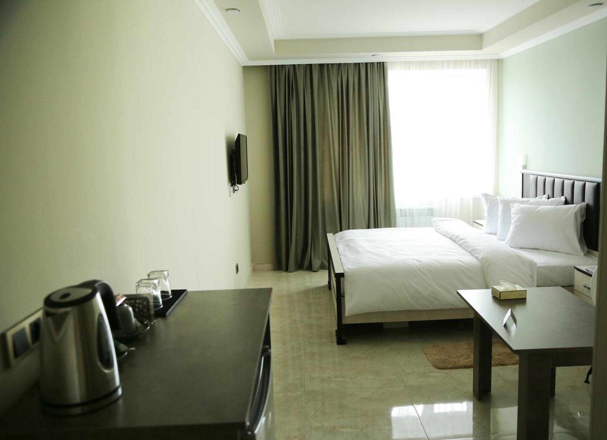 Vell Grey Hotel Martuni Exterior foto